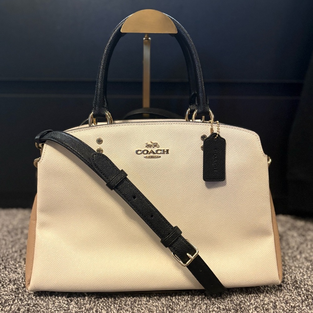 COACH LILLIE CARRYALL IN COLORBLOCK - Picture 3 of 13